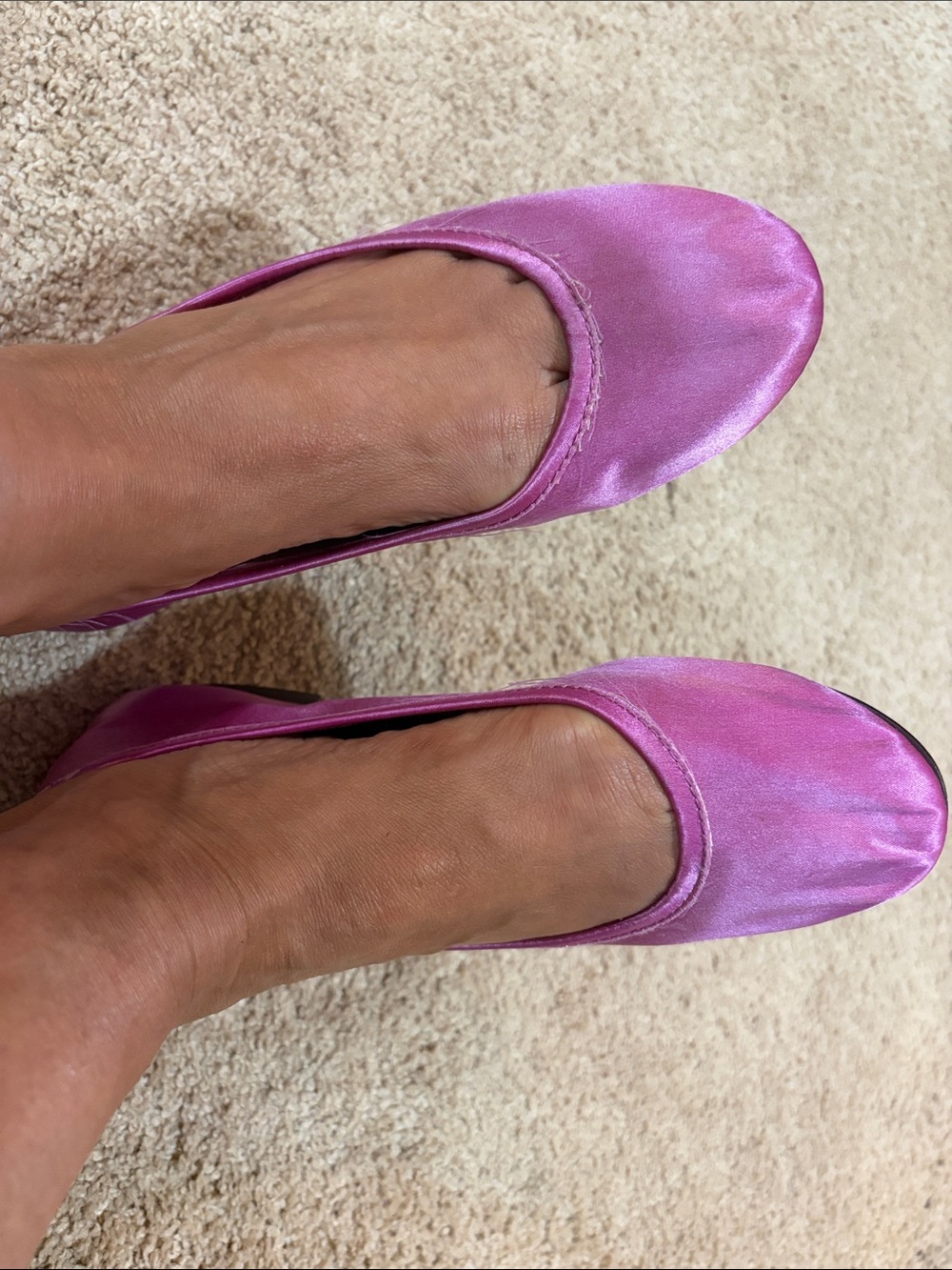Made in Italy Women’s Pink Satin Ballet Flat, never worn - Picture 7 of 8